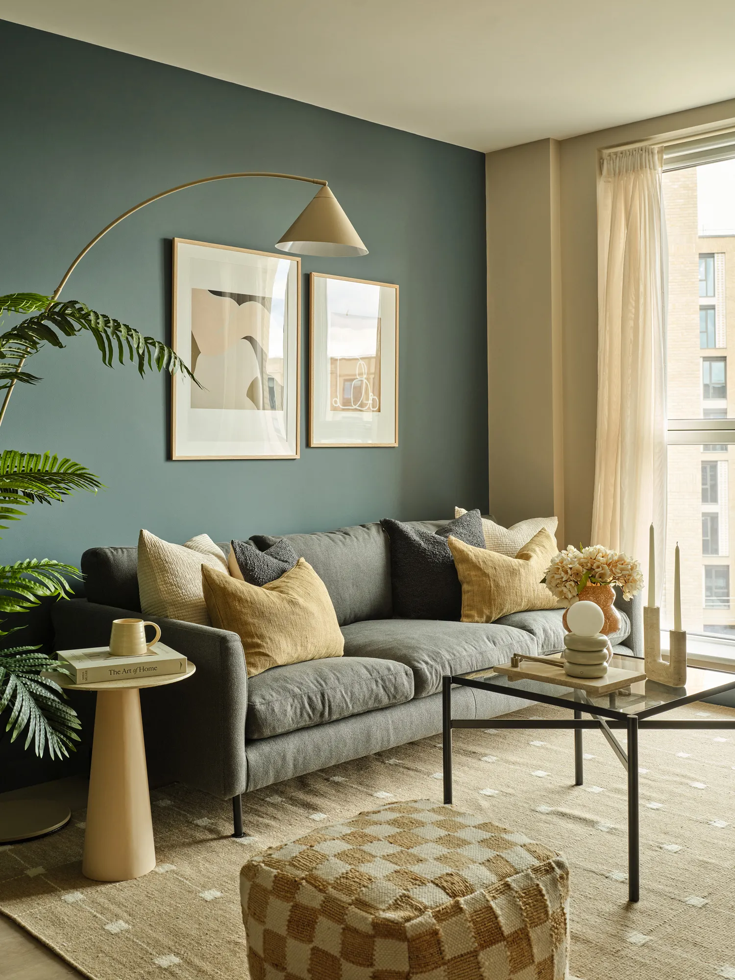 Bargate Quarter - Living room with view