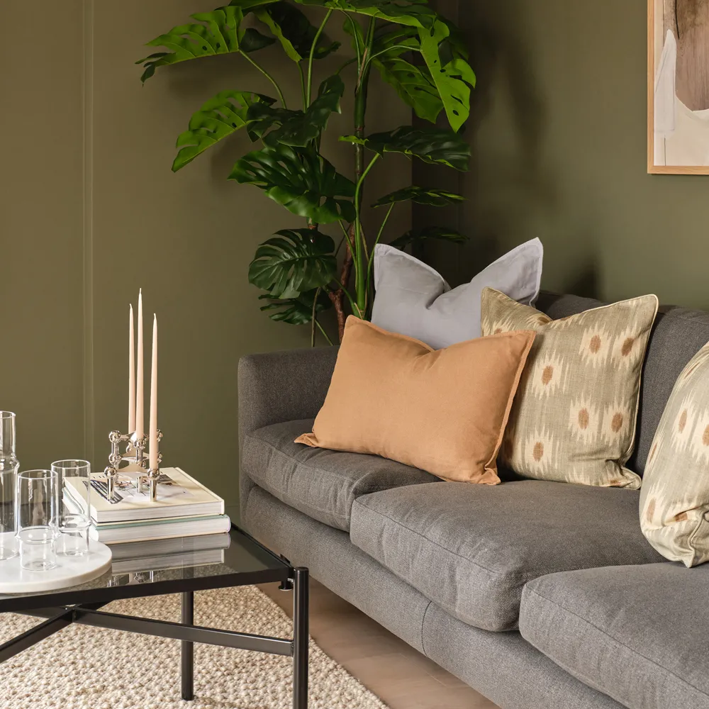 Bargate Quarter Southampton - Studio apartment - Living area sofa